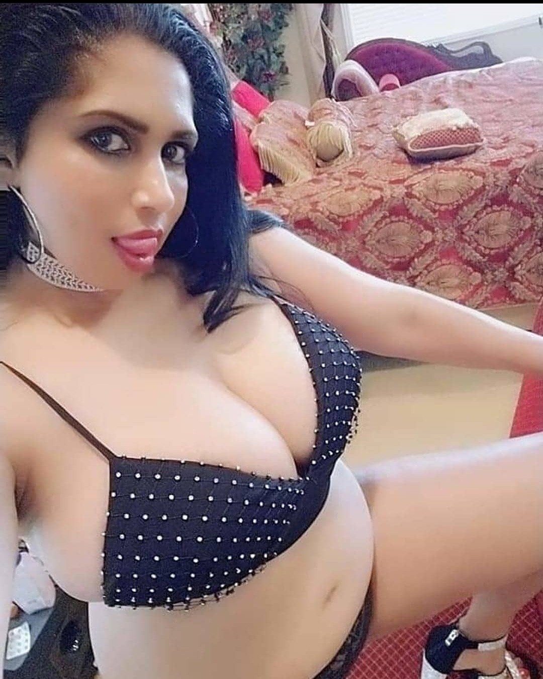 Call girls in Islamabad 03165335770