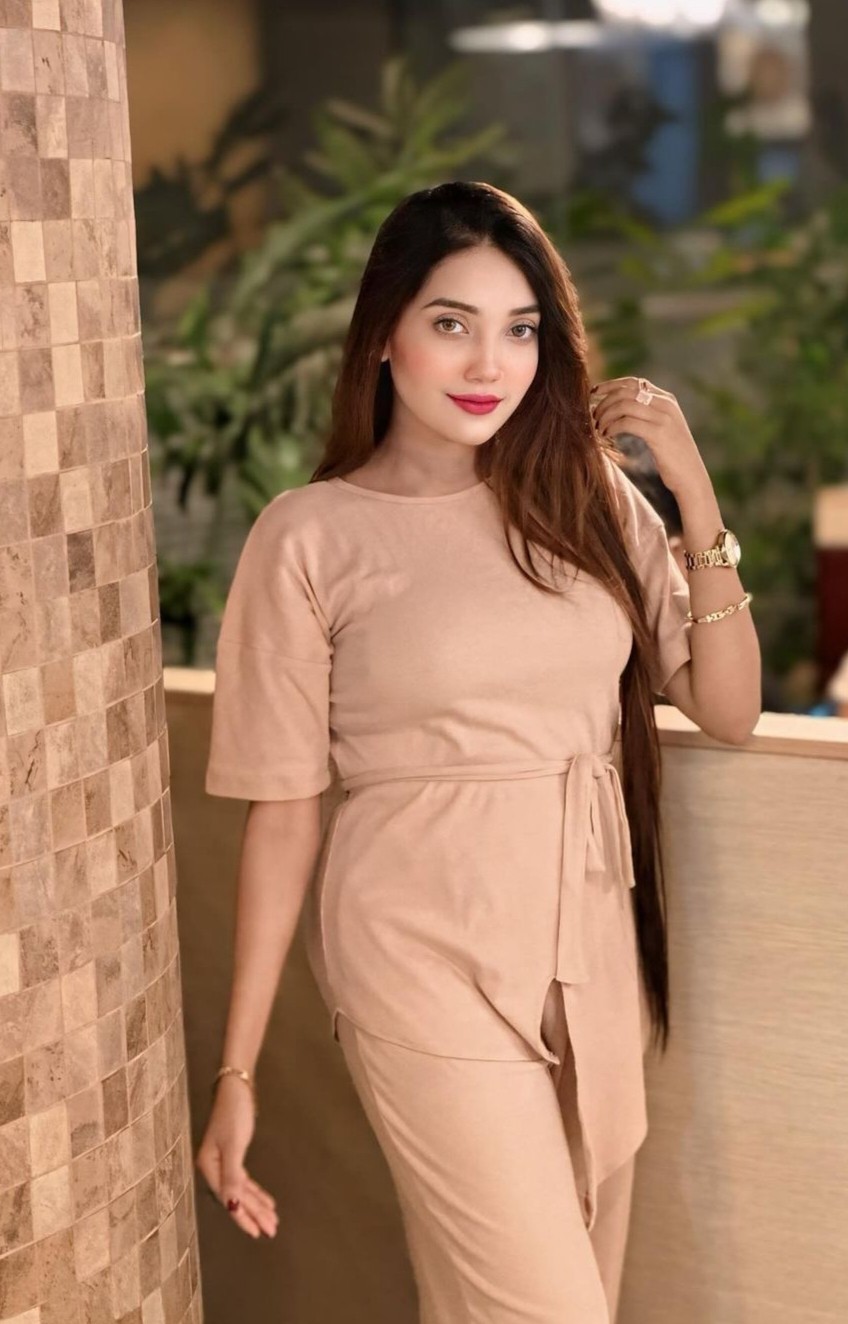 0303-2299777most-beautiful-girls-available-in-islamabad-e11escorts-in-rawalpindi-bahria-town-night-service-small-1