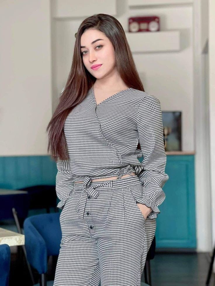 "0322-6010101"Fully Attractive Young Girls Available in Islamabad E11/Hot sexy Escorts in Rawalpindi Bahria Town for Night