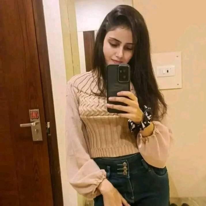 independent-sexy-house-wife-available-in-rawalpindi-bahria-town-phase-7-contact03279066660-small-4