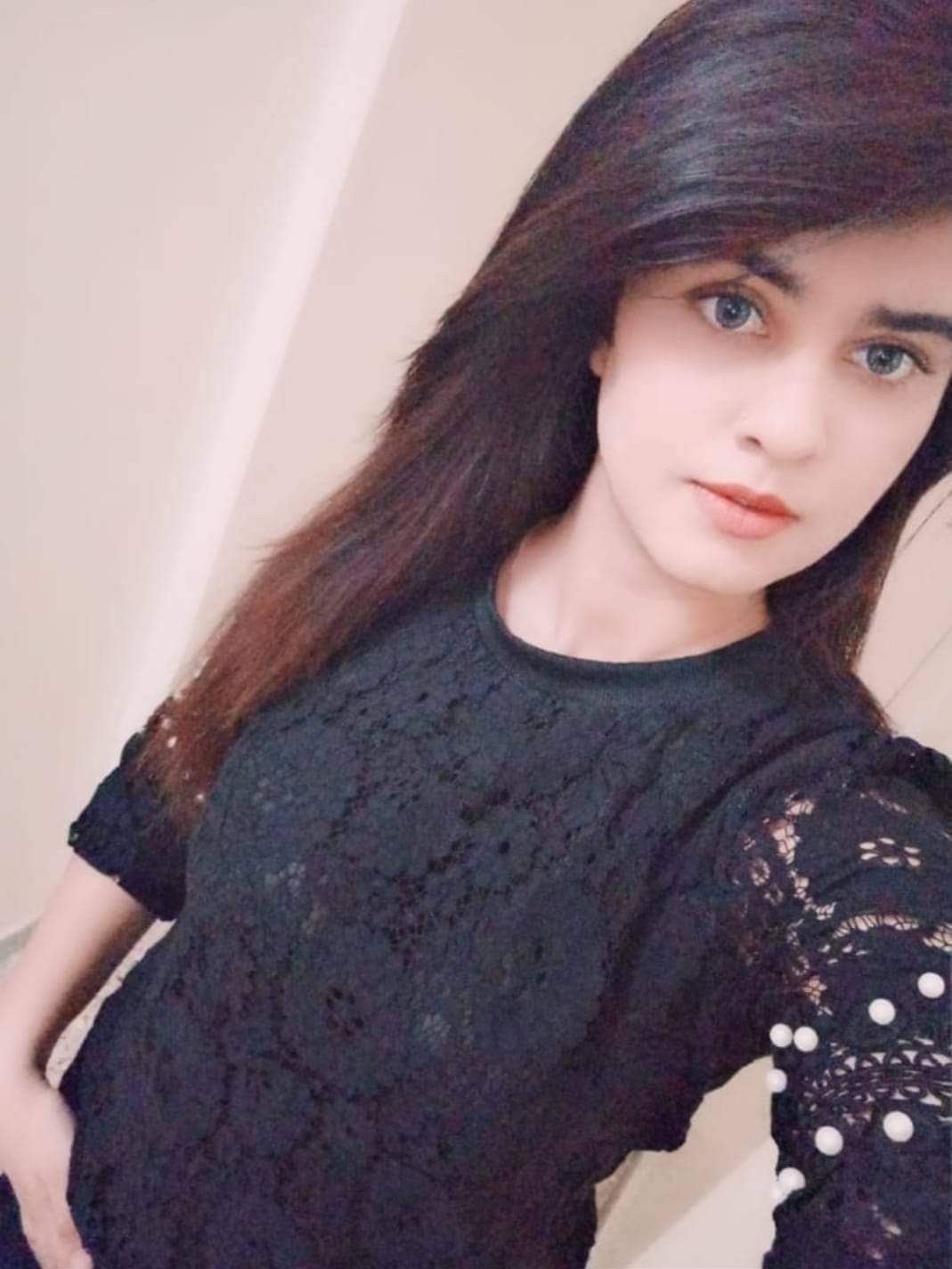 vip-call-girls-in-rawalpindi-bahria-town-phase-78-good-looking-contact-whatsapp-03279066660-small-2