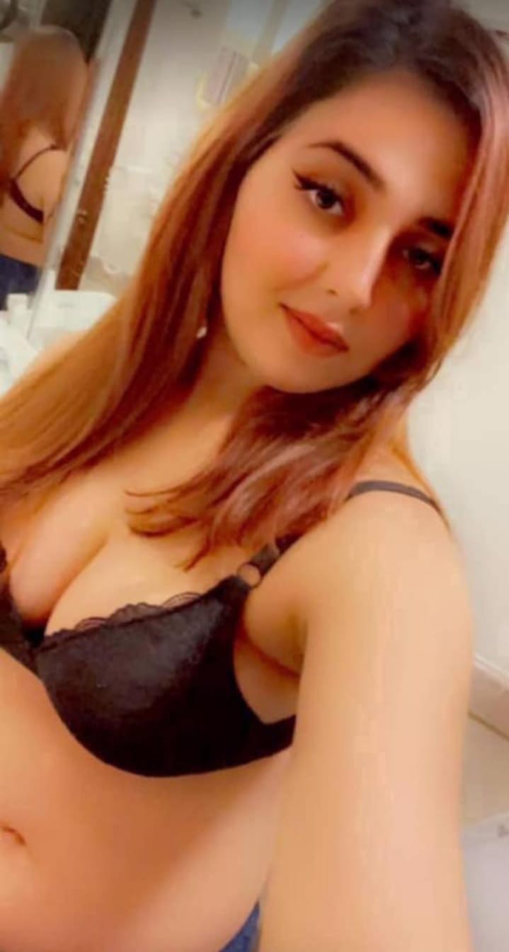 Luxury and Top Class Services In Islamabad and Rawalpindi Bahria Town & DHA islamabad Incall & Outcall Contact WhatsApp.(03279066660)