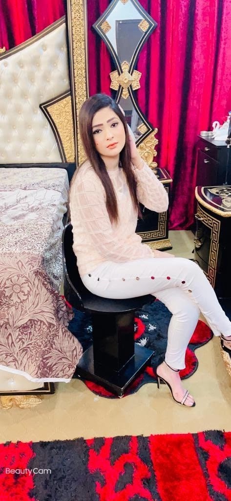 independent-sexy-house-wife-available-in-rawalpindi-avari-xpress-residences-islamabad-hotel-contact03279066660-small-3