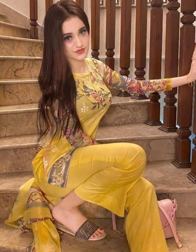 independent-call-girls-available-in-civic-center-bahria-town-phase-4-rawalpindi-03279066660-small-2