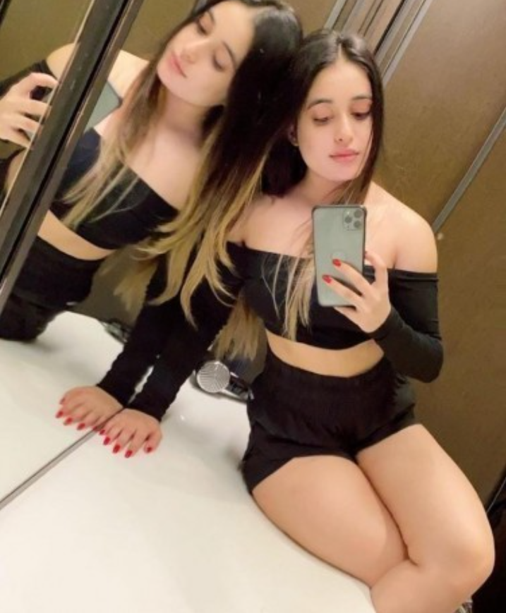 vip-call-girls-rawalpindi-bahria-town-phase-1-safari-club-escorts-girls-contact-03279066660-small-3