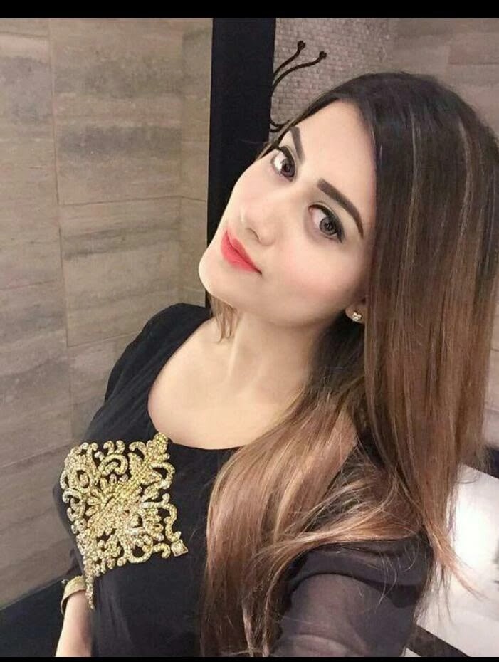 independent-sexy-house-wife-available-in-rawalpindi-bahria-town-phase-7-contact03279066660-small-2