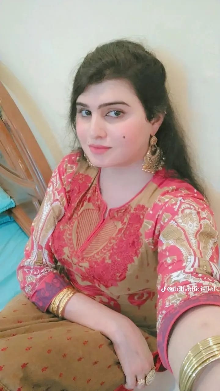 03296115546 girls available hai