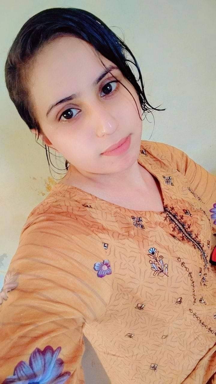 03296115546 girls available hai