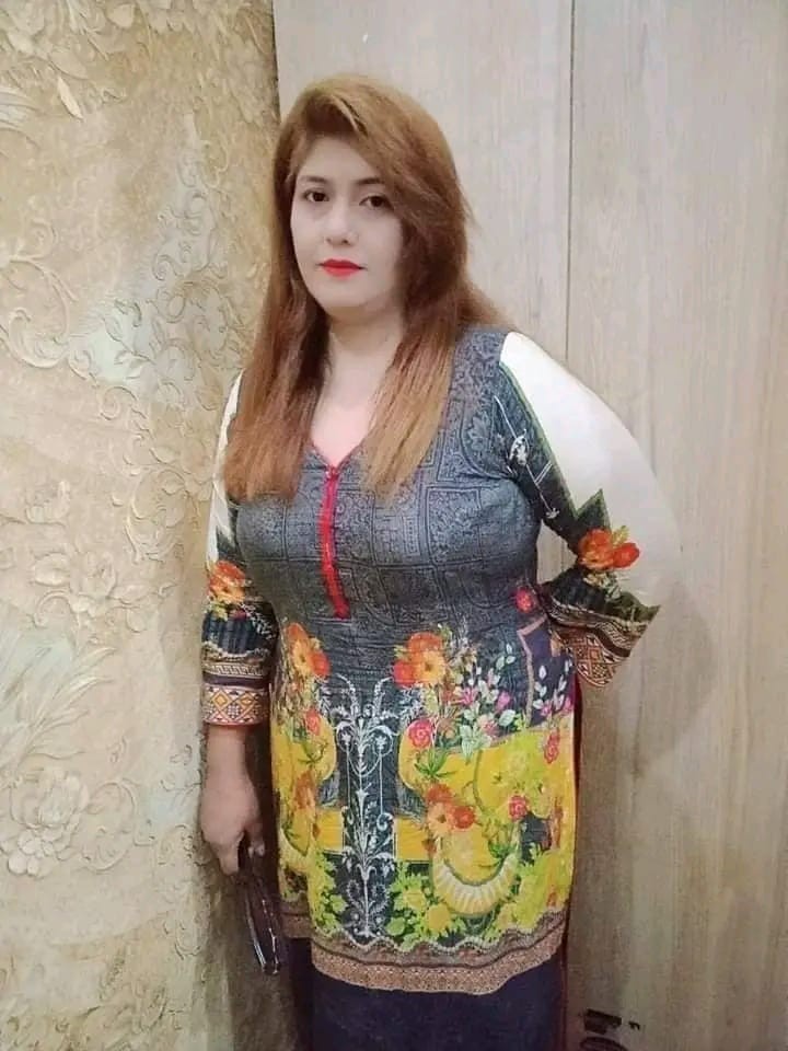 03296115546 girls available hai