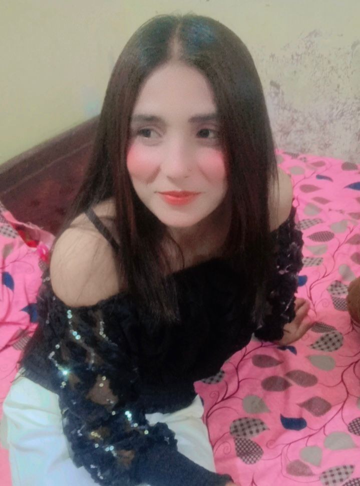 03296115546 girls available hai