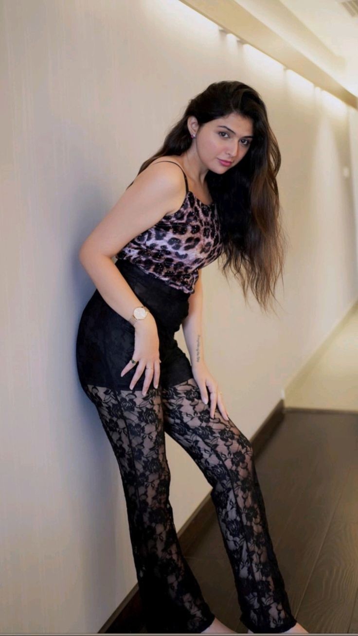 hot-sexy-vip-escort-0323-1956890-college-girlsmodels-many-more-options-available-in-all-karachi-small-2