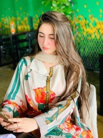 Call girls in Lahore service