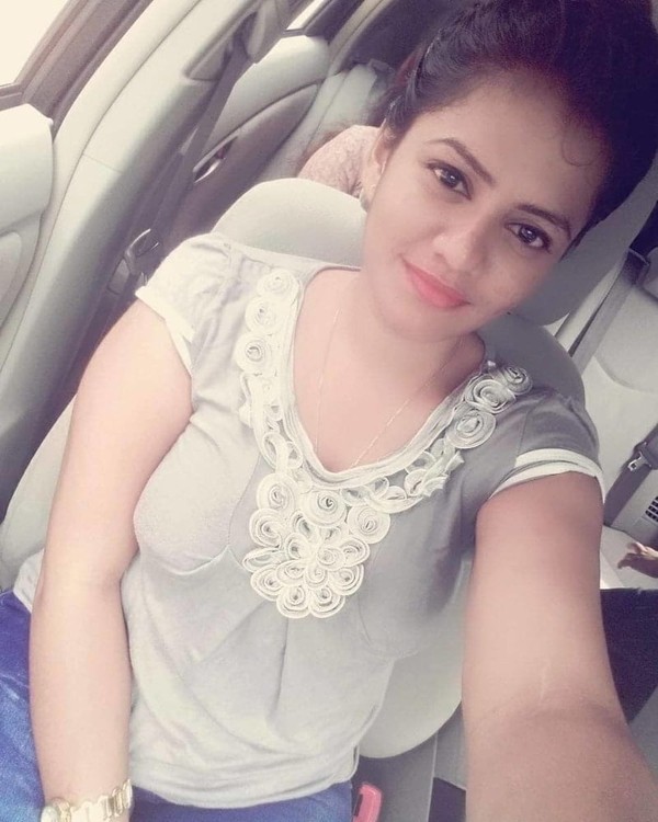 Only video call with face our voice ka sath just video call available no real Meetup