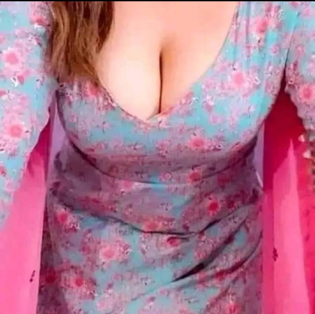 Only video call with face our voice ka sath just video call available no real Meetup