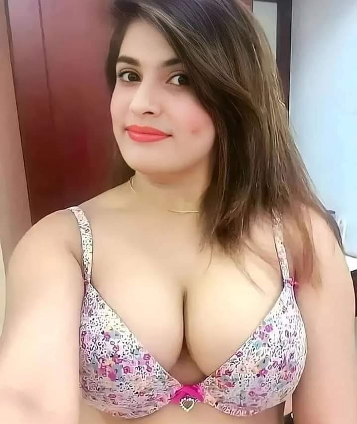 Video call service available my WhatsApp number 03098359088