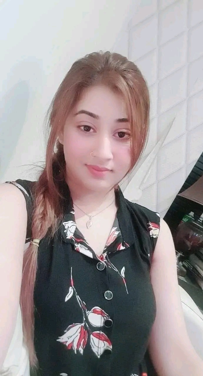 Video call service available my WhatsApp number 03098359088