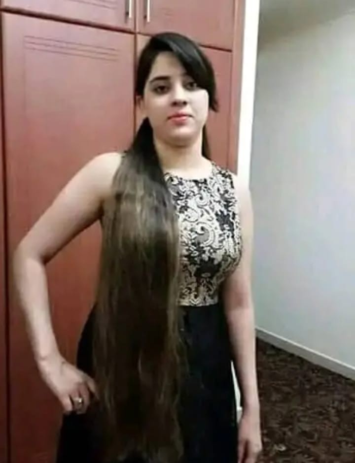 03296115546 girls available hai