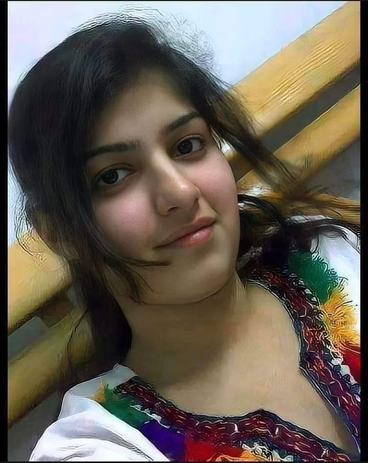 Girl service available hai 03276971102