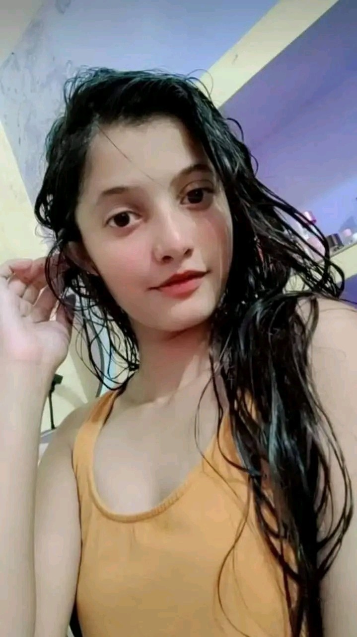 Video call service available my WhatsApp number 03098359088