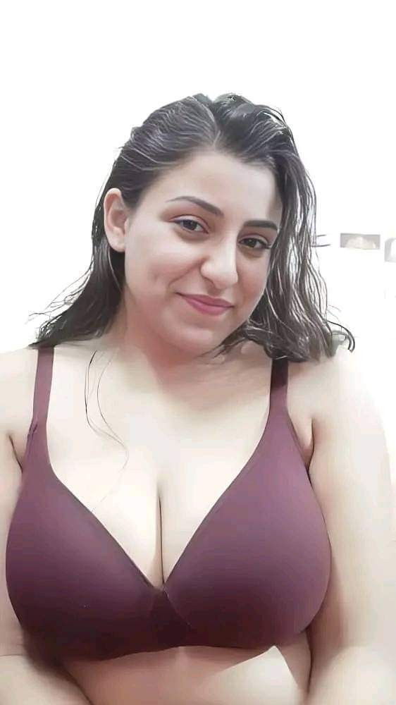 Video call service available my WhatsApp number 03098359088