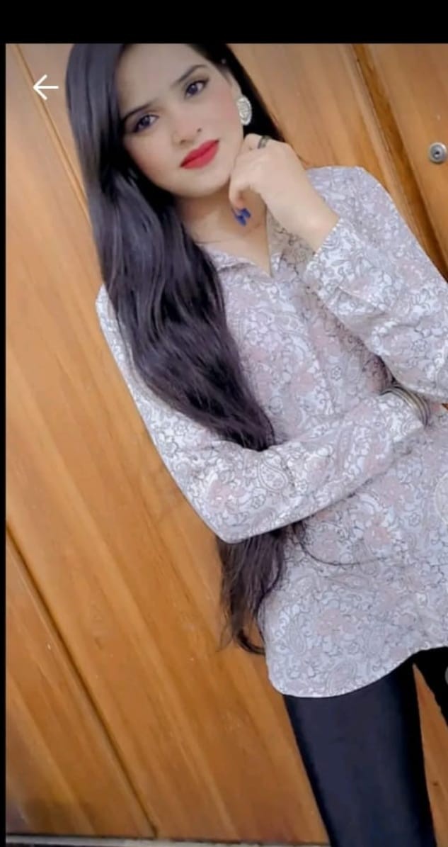 SEXY GIRLS AVAILABLE LAHORE