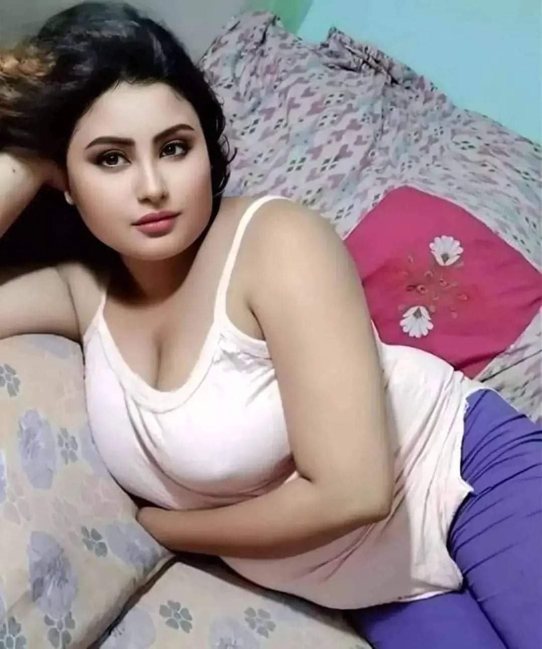 03296115546 girls available hai