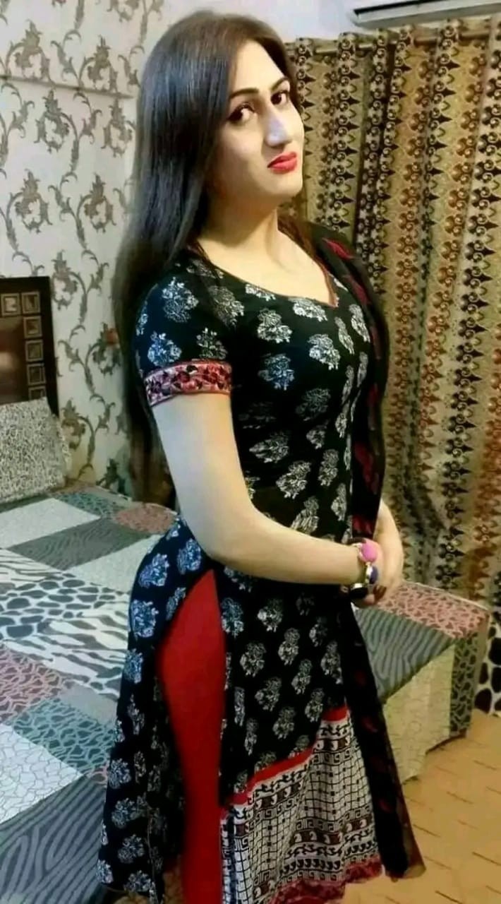 03296115546 girls available hai