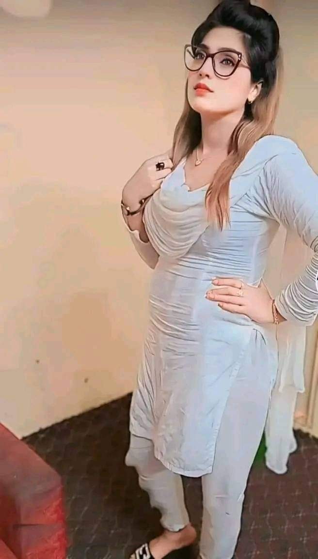 Girl service available hai video call service 03276971102