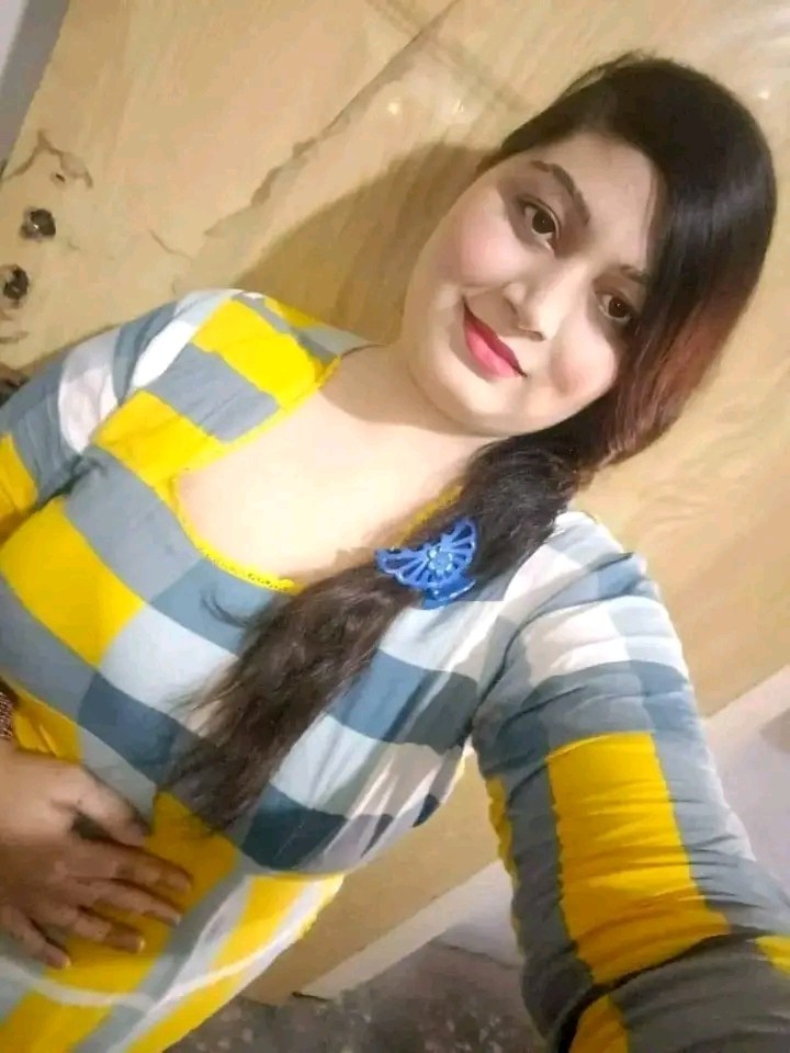 Video call service available my WhatsApp number 03098359088