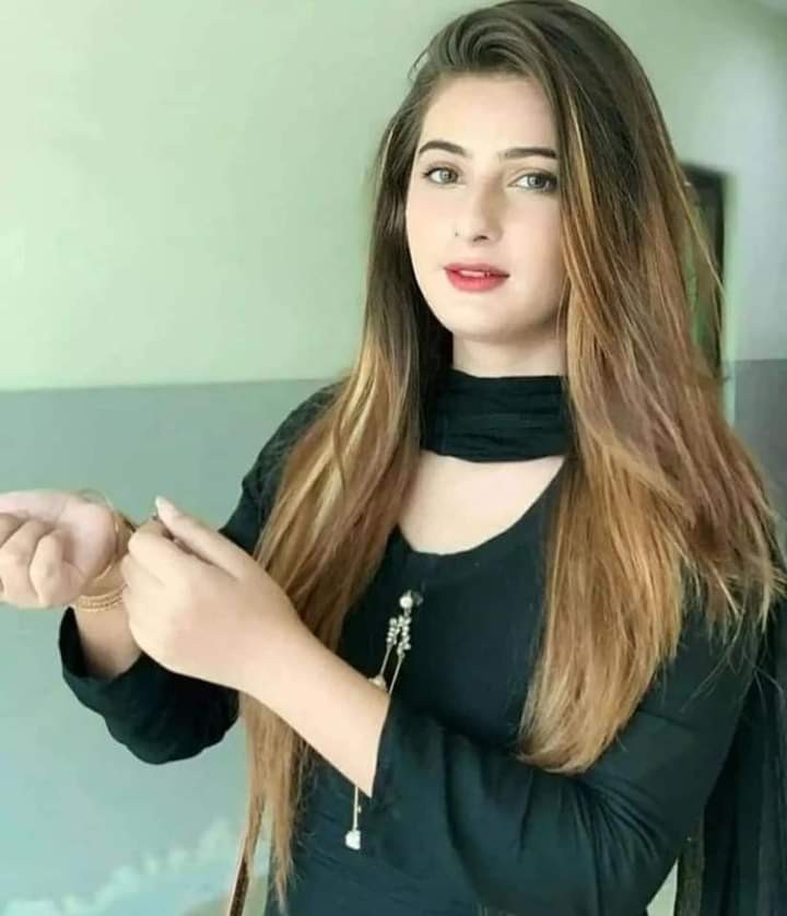 Lahore escorts service available Vip girls university and school college girls 0328-7004152