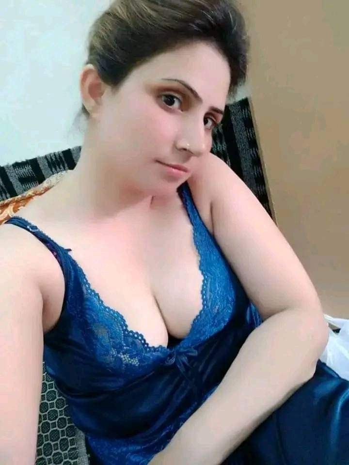 girl-service-available-hai-03276971102-small-3