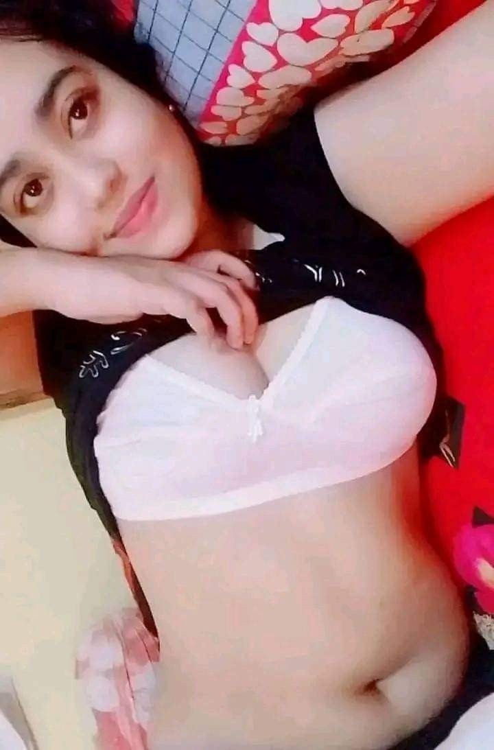 Girl service available hai 03276971102