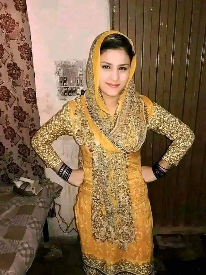 Girl service available hai video call service 03276971102