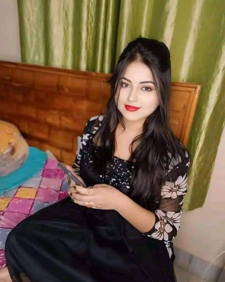 Girl service available hai video call service 03276971102