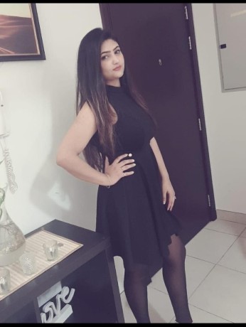 busty-boobs-independent-escorts-in-lahore-big-4