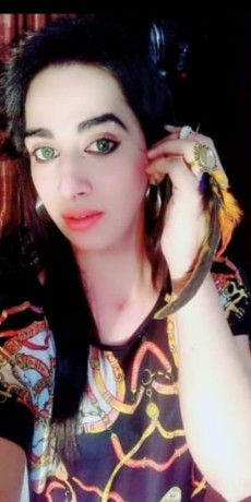 shemale-mahnoor-available-in-lahore-dha-big-0