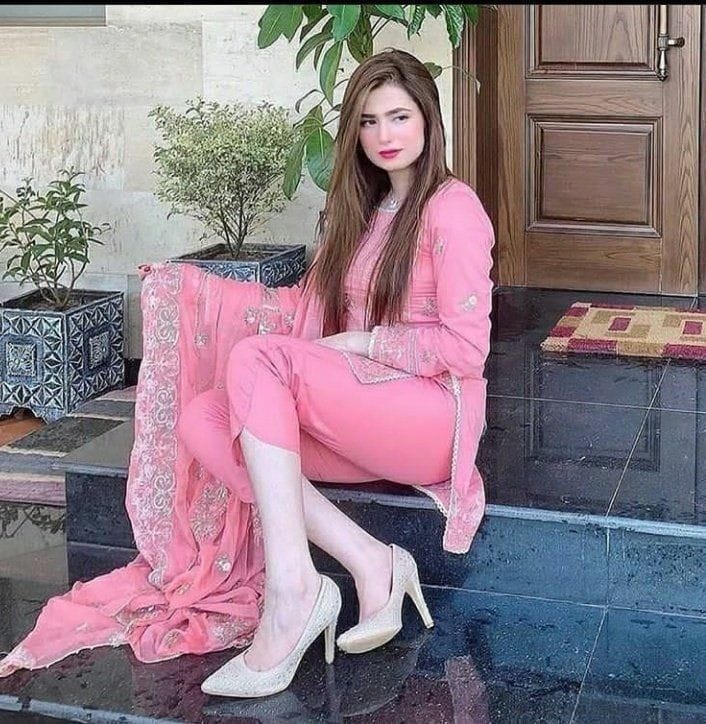 luxury-escorts-in-islamabad-03090778777-top-model-escorts-in-rawalpindi-small-0