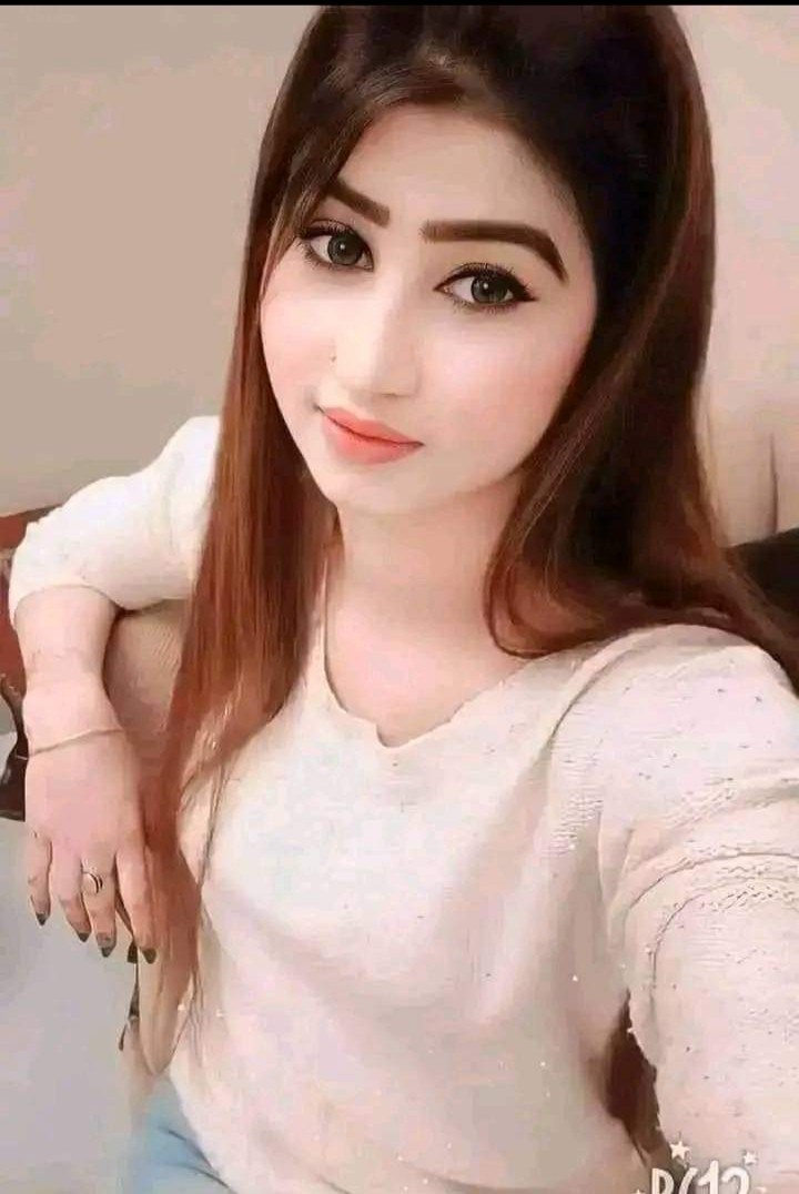 Massage center girls sex available and sexy girls available college girls available contact now 03124749782