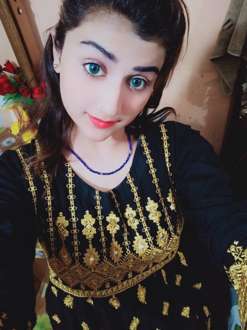 Call girls in Lahore service available