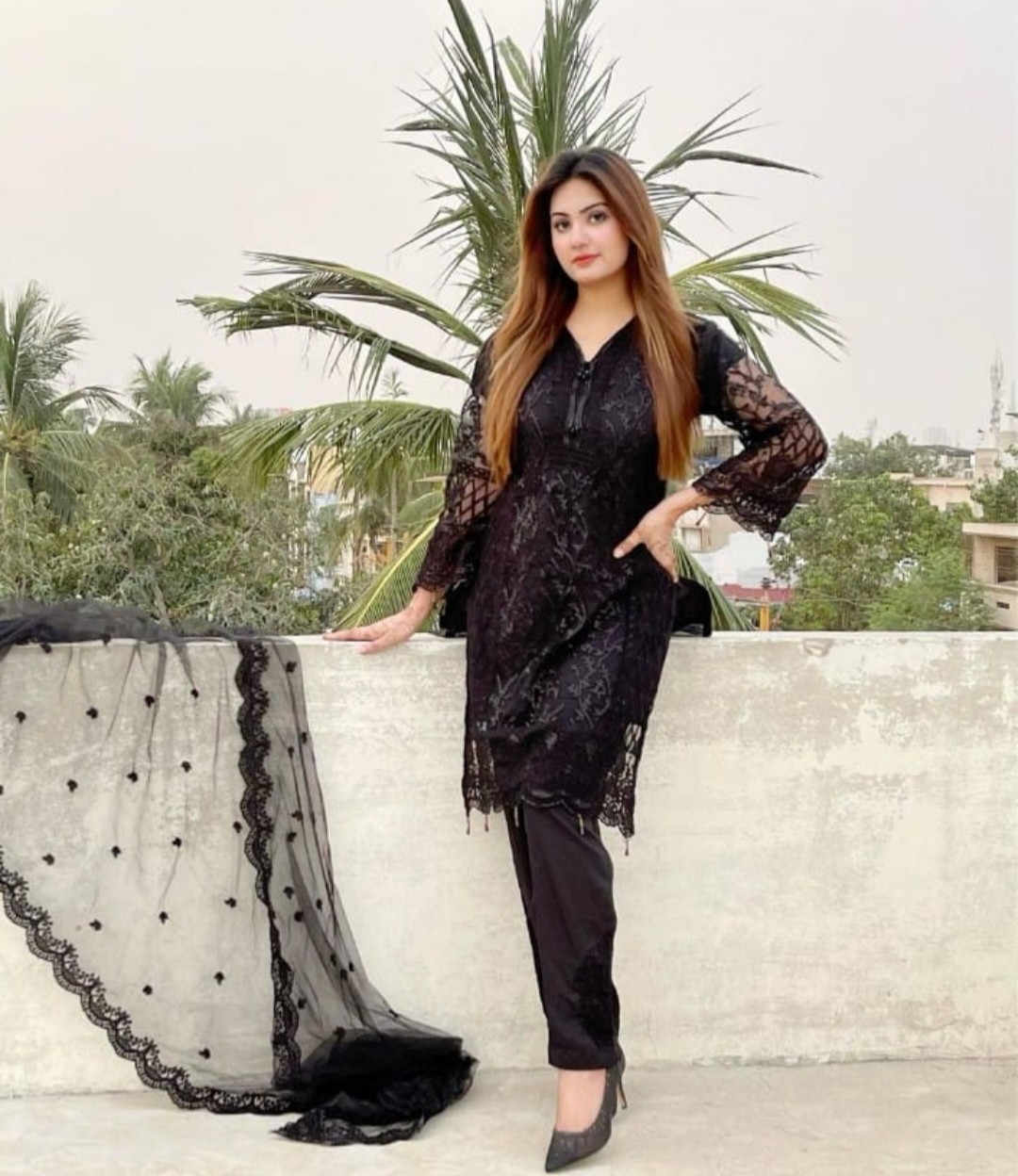 escorts-in-rawalpindi-bahria-town-phase-1-height-1-contact-information-03346666012-small-3