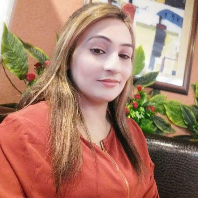 Call girls in Lahore service available