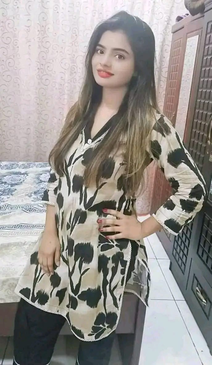 03296115546 girls available hai