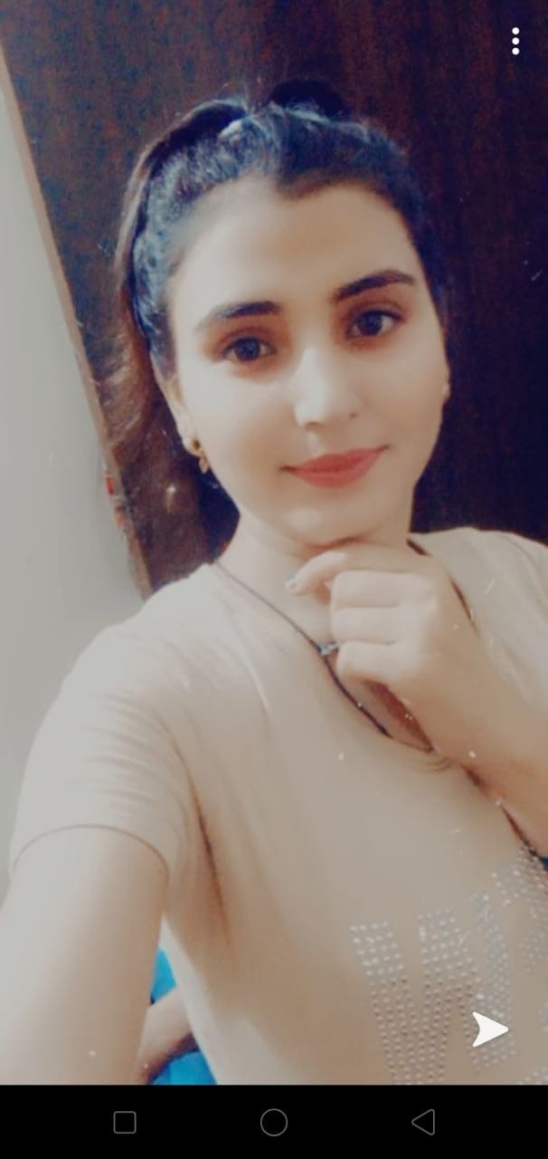 Call girls in Lahore service available