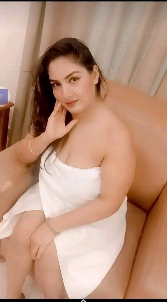 Student college model staff available professional girls WhatsApp number03289148841