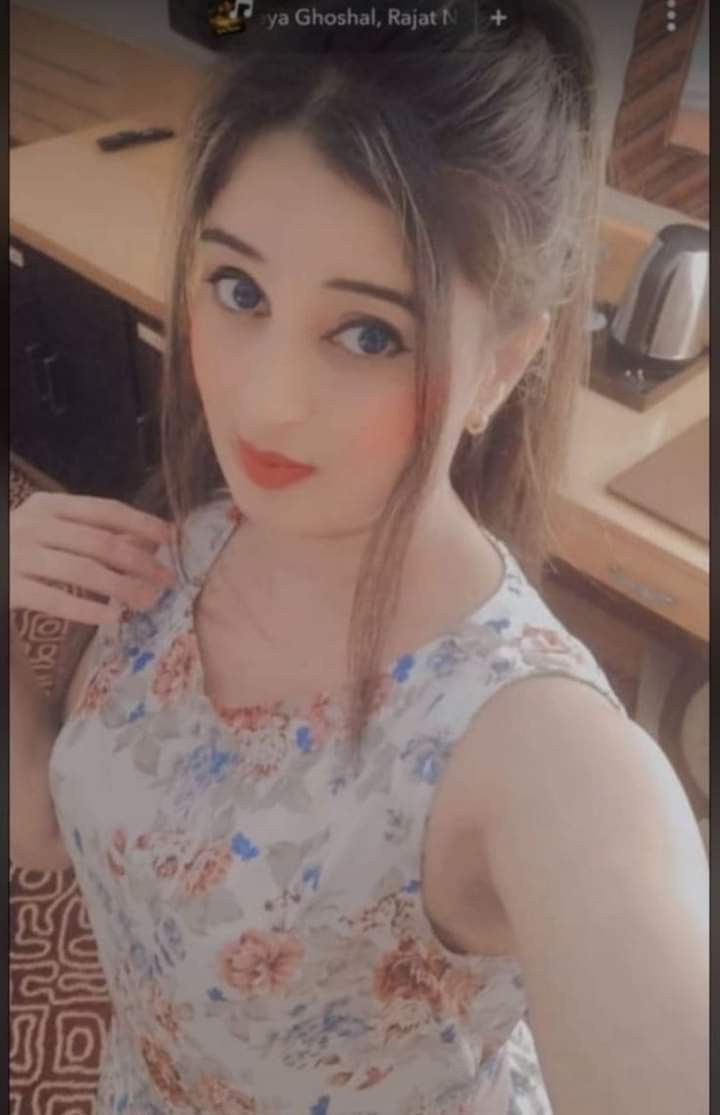 Fucking hot young high class call girl in Lahore