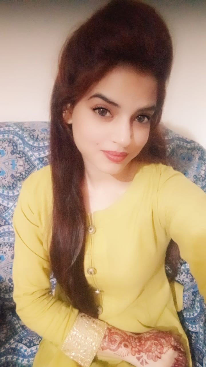 03296115546 girls available hai