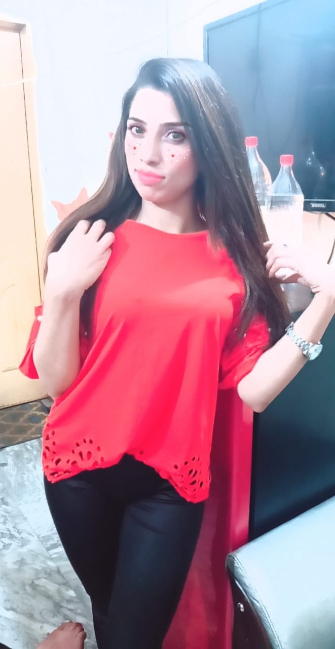 Call girls in Lahore service available