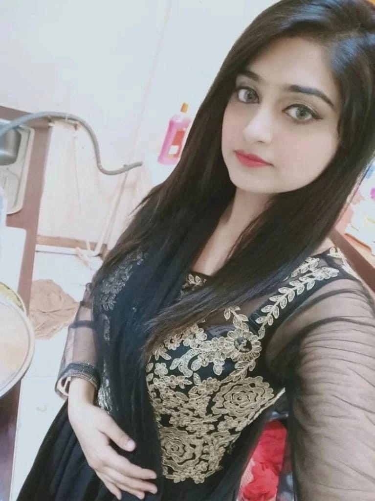 miss-saba-03218480741-lahore-best-hot-escorts-young-teen-small-1