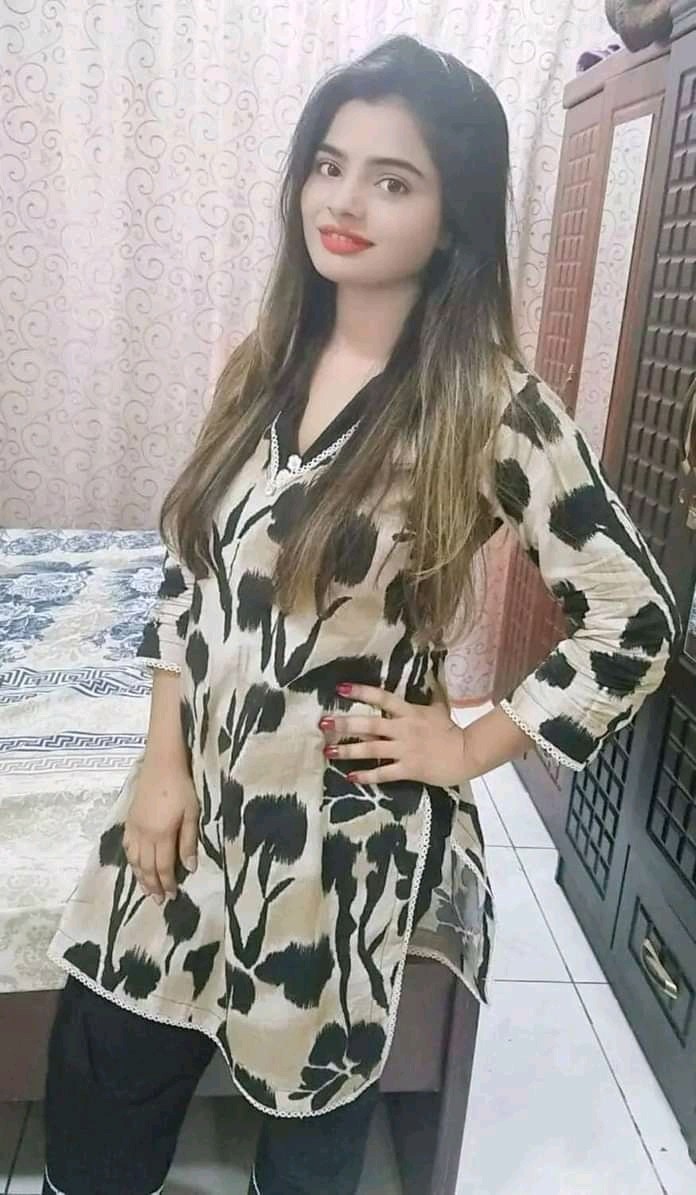 VIP girls available 24 ghante service available for his number pe Rabta Karen WhatsApp 03057530314