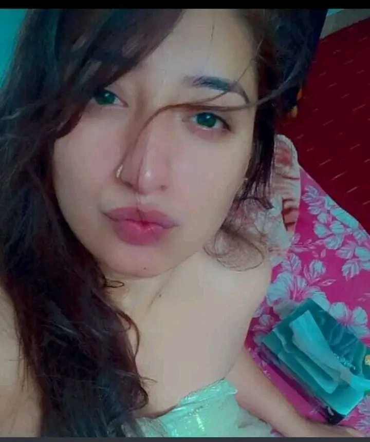 Live video call service 24 hour available canact me 03496115945